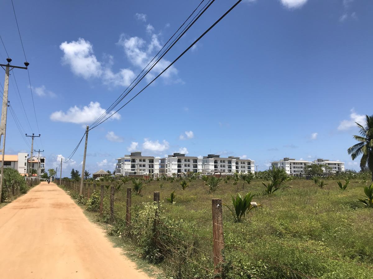 Araliya Oceanfront Condos Nilaveli, Trincomalee Luaran gambar