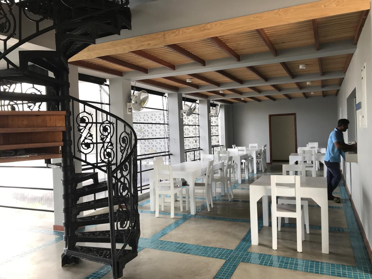 Araliya Oceanfront Condos Nilaveli, Trincomalee Luaran gambar